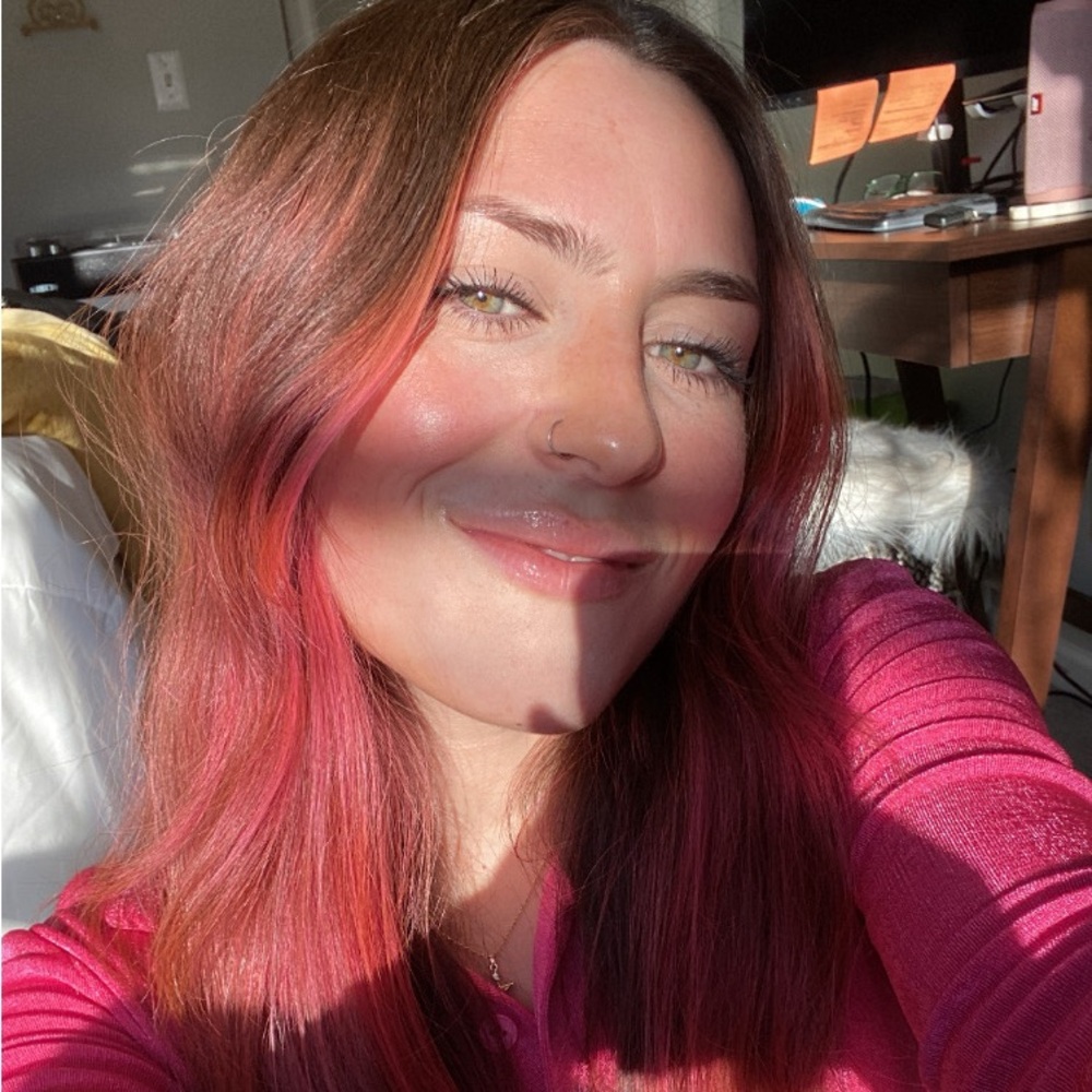 Meet your Posher, Emily